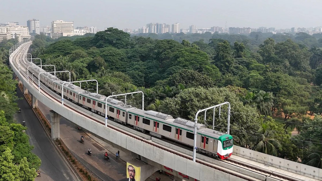 যাত্রী ছাড়া মেট্রোরেল চলবে আজ